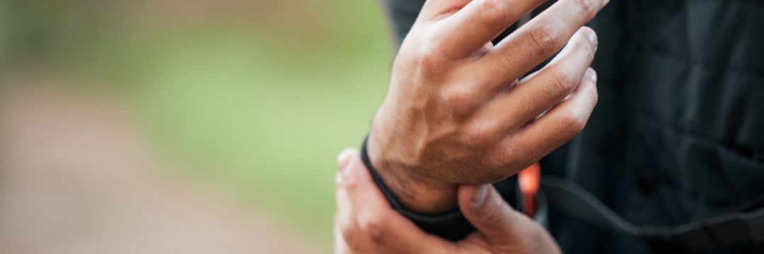 Is Cracking in Your Joints Dangerous?